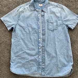 Men’s Levi’s Classic Short Sleeve Shirt